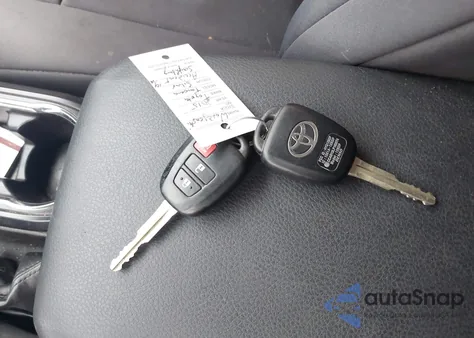 2017 Toyota Tacoma Sr V6 из США, поврежденный, VIN 3TMCZ5AN2HM065306